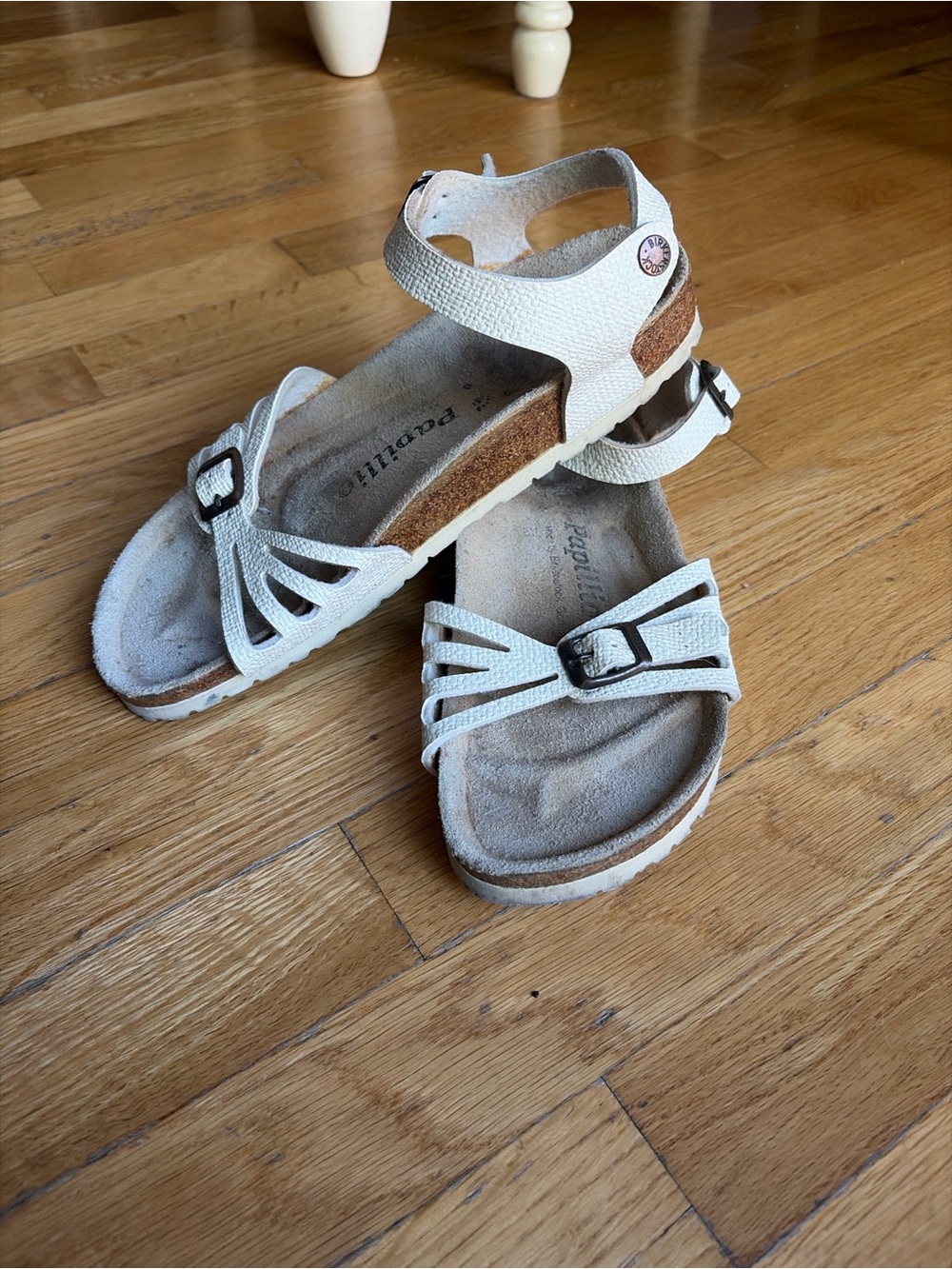 Papillio Birkenstock Women’s Off-White Strappy Buckle Sandals - Picture 2 of 6
